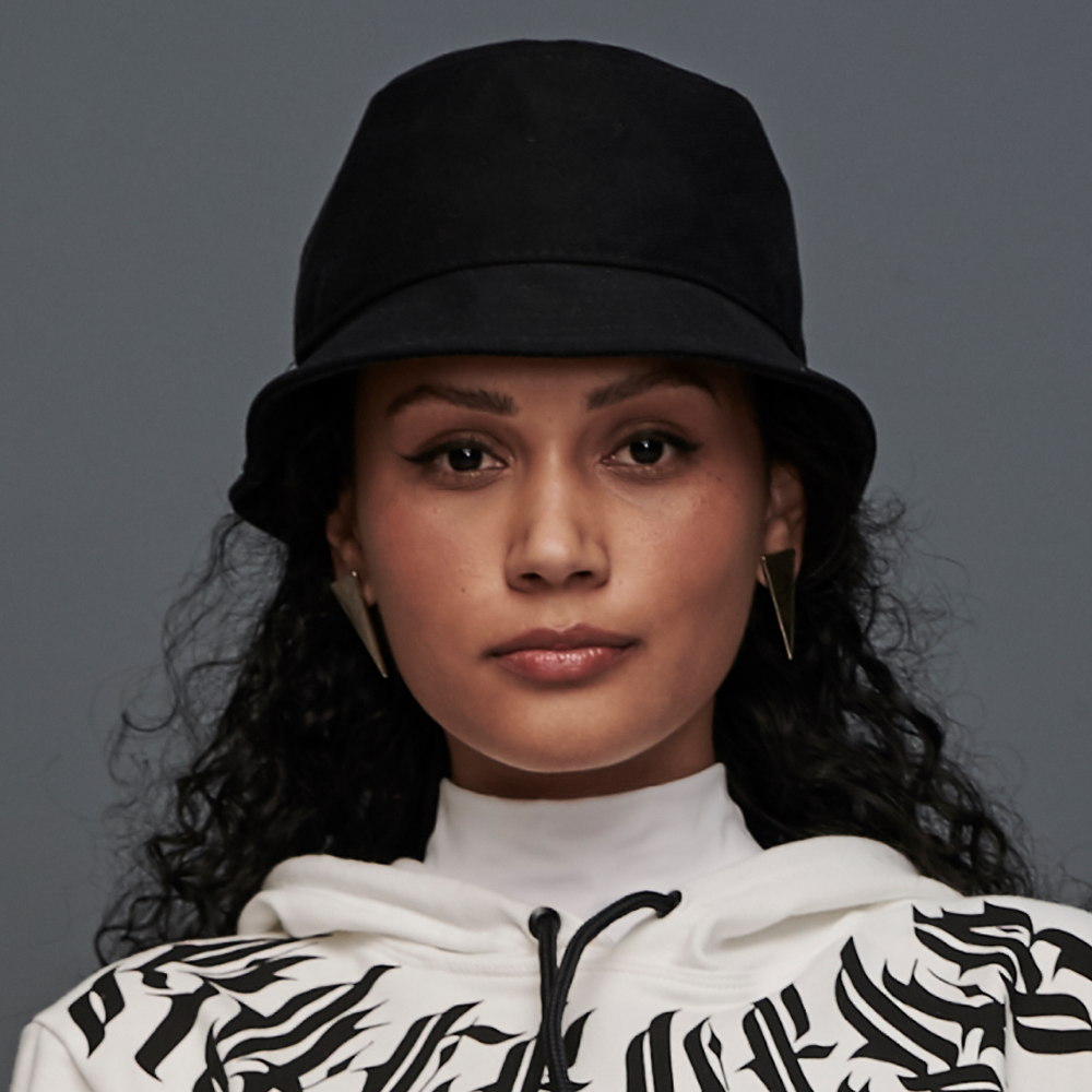 Capa - Bucket Hat: o Chapéu Estilo Pescador Que Fez a Cabeça de Uma Geração