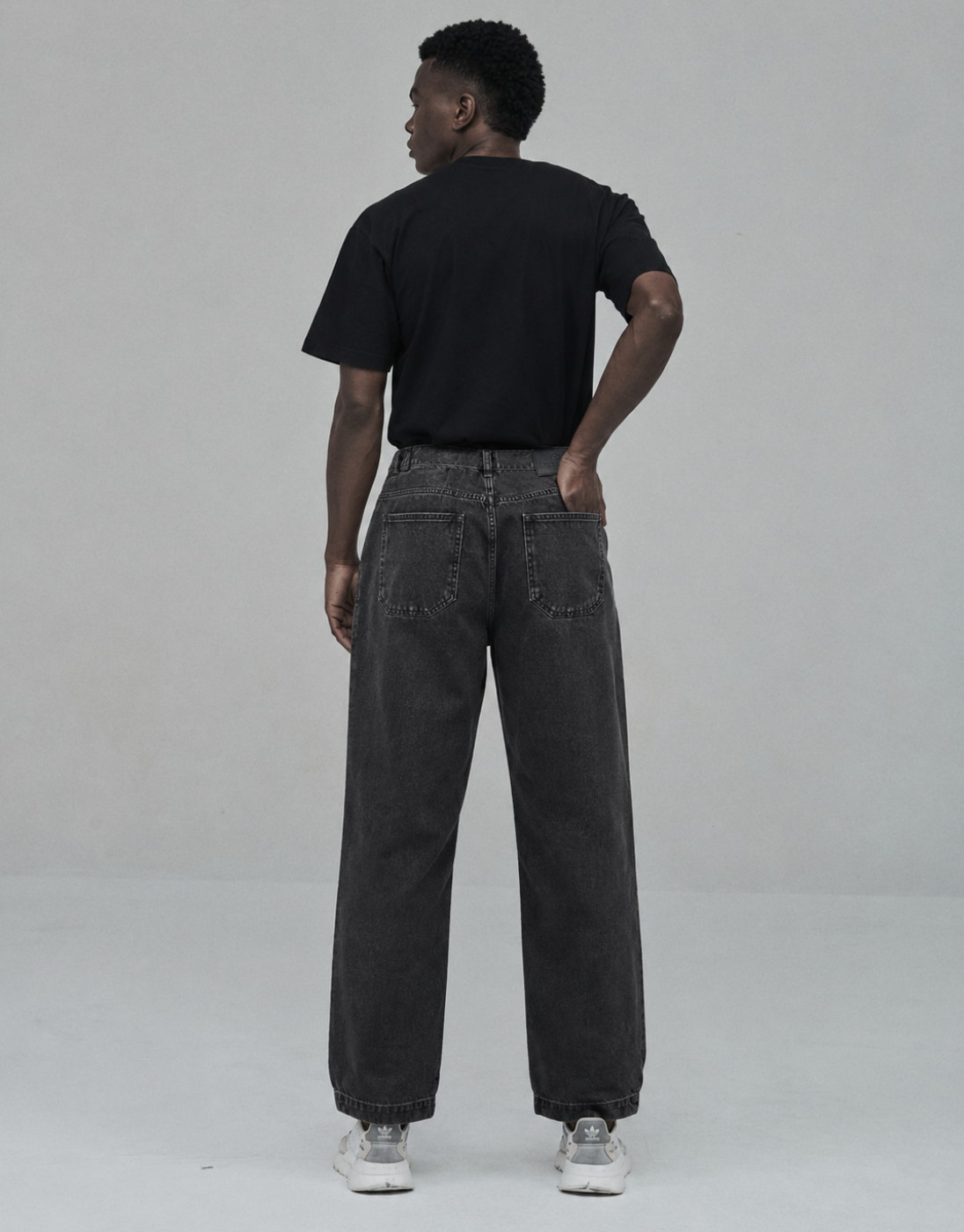 Black Wide-Leg Jeans