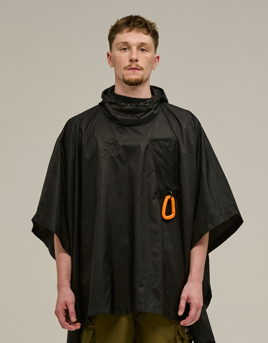 Poncho WR Genesis Black Kace