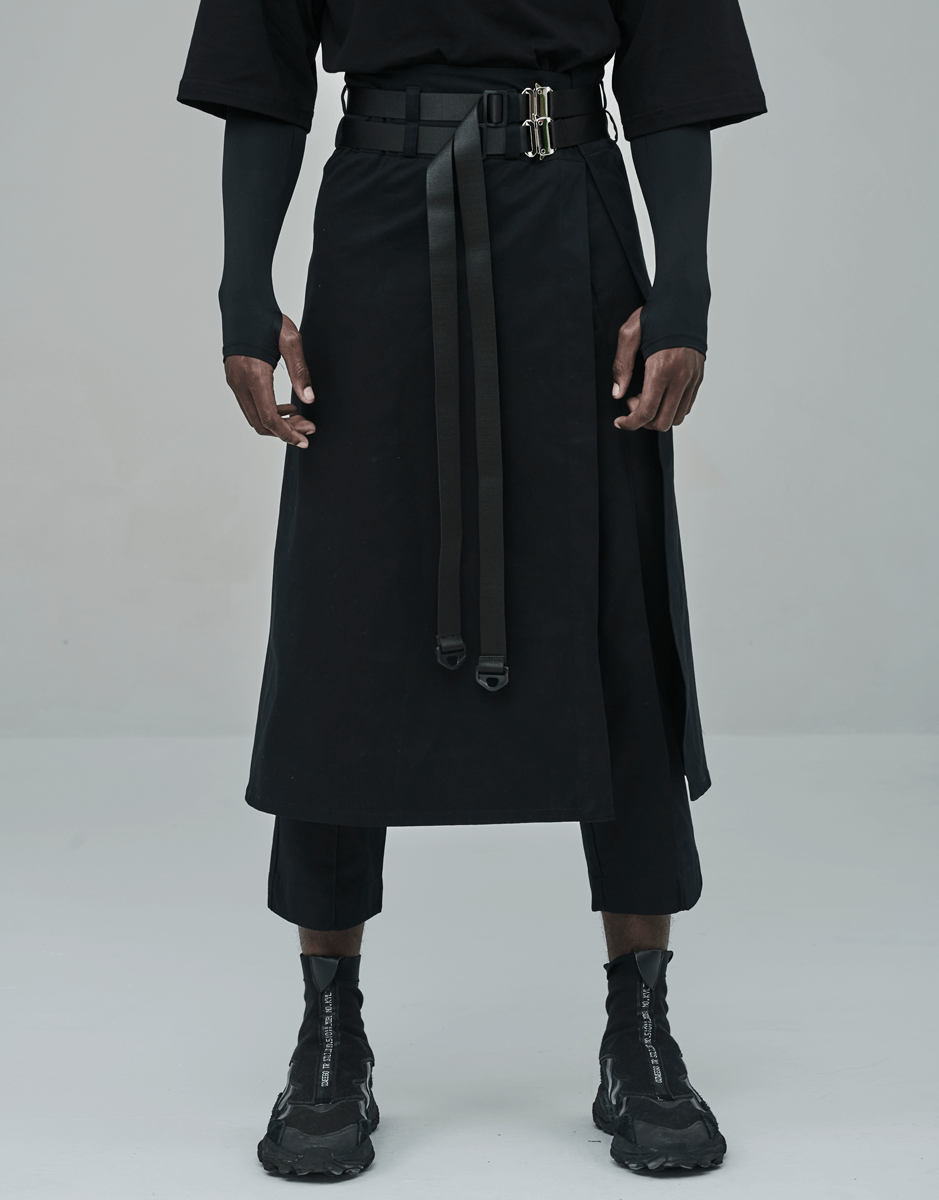 Calça c/ Saia Removível Preta Kace x Pitayaq Techwear Feminina